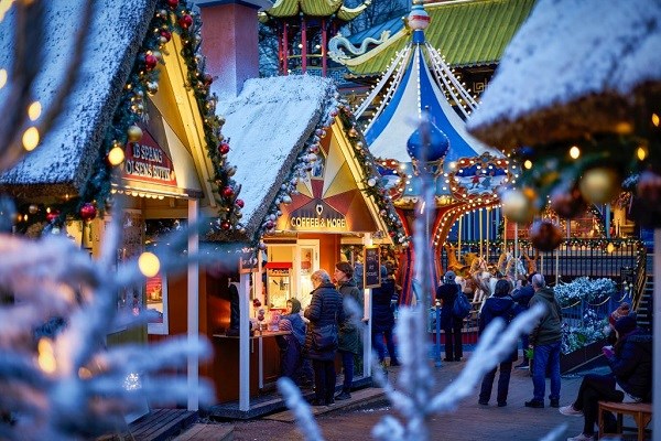 Weihnachtshütten im Tivoli 