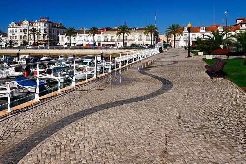 Vila Real mit Fluss als natürliche Grenze zu Spanien